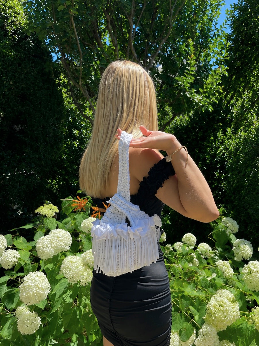 Handmade gardenia white crochet flower fringe mini swing bag